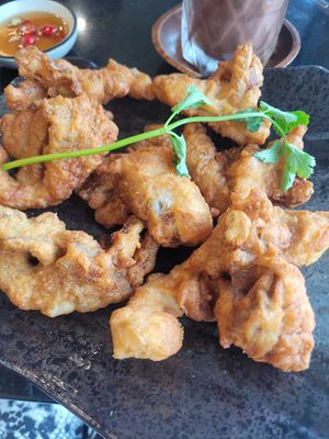  at Kem-Kon Pahurat (เข้ม-ข้น พาหุรัด) in Bangkok