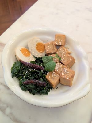  at Kem-Kon Pahurat (เข้ม-ข้น พาหุรัด) in Bangkok