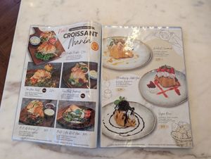  at Kem-Kon Pahurat (เข้ม-ข้น พาหุรัด) in Bangkok