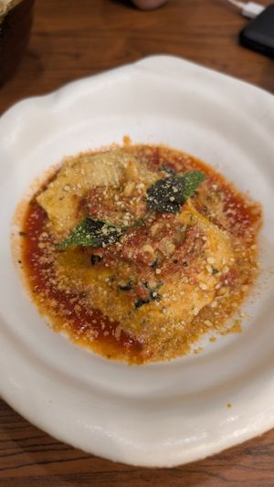  at Kem-Kon Pahurat (เข้ม-ข้น พาหุรัด) in Bangkok