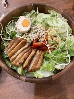   at Kem-Kon Pahurat (เข้ม-ข้น พาหุรัด) in Bangkok