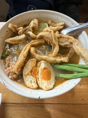   at Kem-Kon Pahurat (เข้ม-ข้น พาหุรัด) in Bangkok