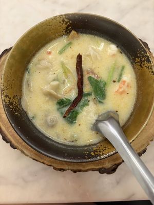 tom yum  at Kem-Kon Pahurat (เข้ม-ข้น พาหุรัด) in Bangkok