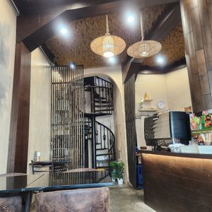 There is an upstairs! Didn't realize at Kem-Kon Pahurat (เข้ม-ข้น พาหุรัด) in Bangkok