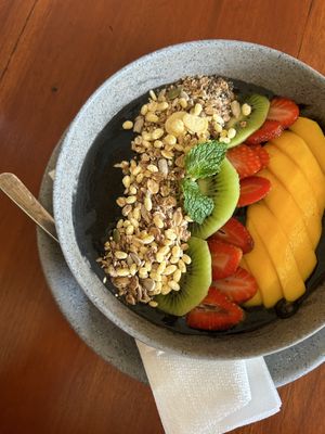 Vegan charcoal smoothie bowl 3.0  at Veganlicious - Vegan Smoothie Bowl and Juice in Gianyar