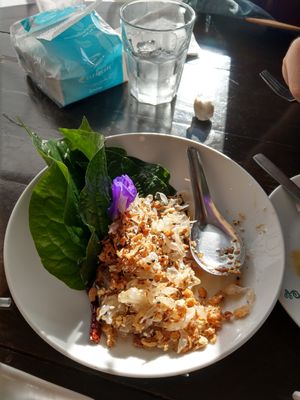 Pomelo salad at Khun Churn in Nonthaburi