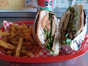  at Hamvurguesas al Carbon in Mexico City