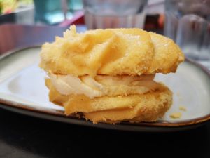 Veggie Bagels in glass cabinet at Cos Baby Freo in Fremantle