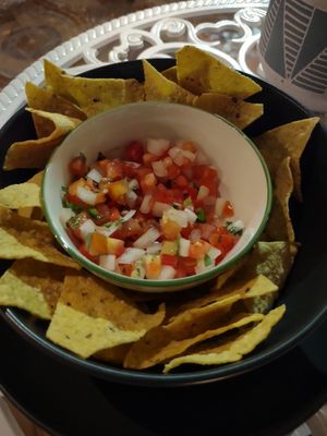 Chips n salsa at Peyote Restaurant Samui in Koh Samui