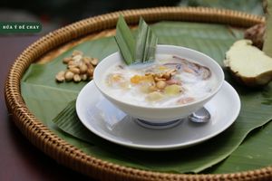 Chè bà ba món chè ít ngọt được nhà hàng tự tay chế biến đem đến vị thanh mát từ các loại đậu nước cốt dừa cho thực khách!
Nhà hàng H at Hứa Ý Đế Chay in Qui Nhon