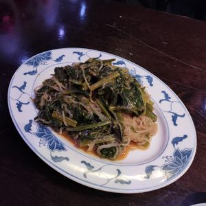 S4. BO CHAI SALAT (glass noddles with spinach, peanut dressing and a hint of wasabi) at Drei Chinesen in Dusseldorf