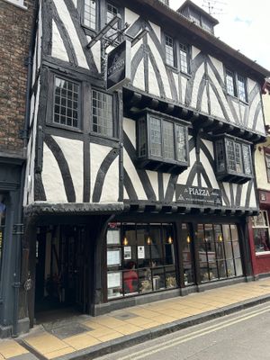 Exterior   at La Piazza Antica in York