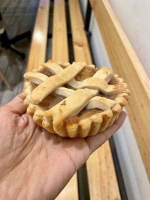 Apple pie  at Vrinda in Lima