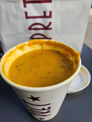 Karotten Koriander Suppe #Veganuary at Pret A Manger in Luxembourg City