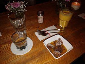 A very good hazelnut dessert at Goura Pakora in Berlin