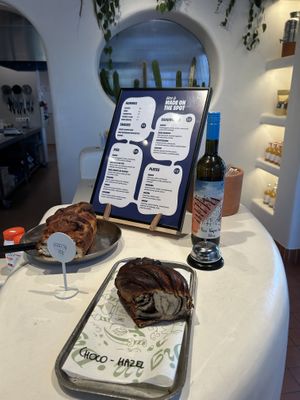   at HUMM Deli in Antwerpen