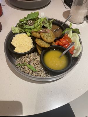 Falafel saladd  at Belen  in Tarija