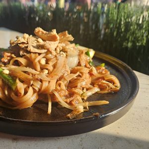 Vegan Pad Thai at The Hestia Veggie in Vancouver