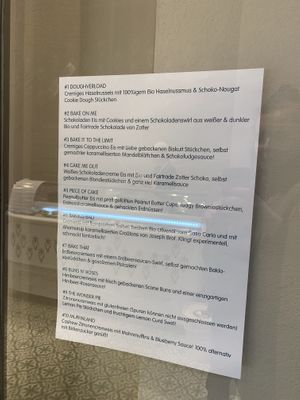 Explanations of the flavours   at Veganista Ice Cream I in Vienna