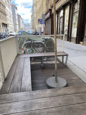 Seating outside   at Veganista Ice Cream I in Vienna