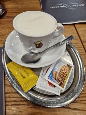 Cappucino mit Hafermilch at Eiscafé Dolce Capriccio in Sigmaringen