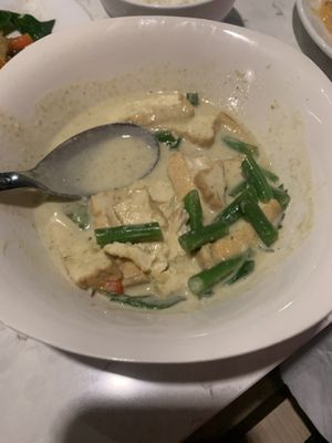 Gaeng Keow Waan (green curry) with tofu  at Noble Thai in Chicago