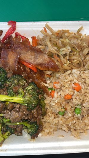 upper left: Beijing mushrooms, upper right: lo mein, lower left: beyond beef and broccoli, lower right: fried rice  at Bodhi Express in Westlake