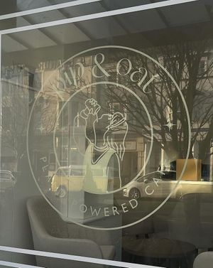 Pip & Oat  at Pip & Oat in Llandudno