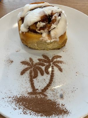 Yummy cinnamon roll bun at Pip & Oat in Llandudno