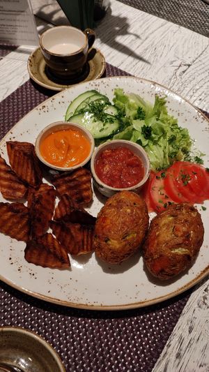 Veggie cutlets "Bhaji" at Vegafe - Totoriu g. in Vilnius