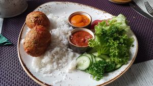 Vegetable bhaji with rice at Vegafe - Totoriu g. in Vilnius