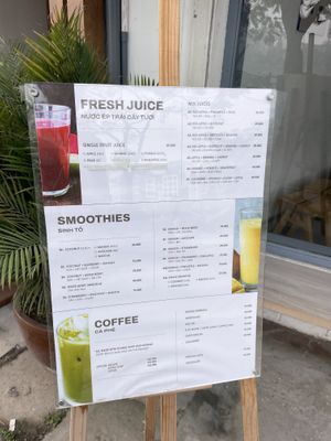 Options   at Fruity Fact in Hanoi