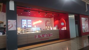 Facade at ATH - Lukumades in Athens