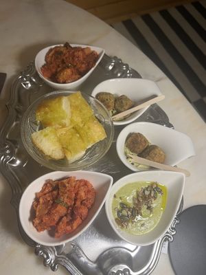 Vegan aperitif   at Allangolare in Milan