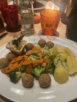 Falafel mit Gemüse   at Wirtshaus Schießstätte in Tegernsee