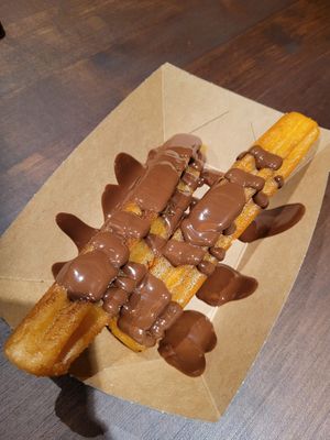Die Churros gab es umsonst dazu Dank einer Aktion. at Frittenwerk - Hauptbahnhof in Hannover