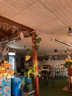   at Café Caracola in Tome