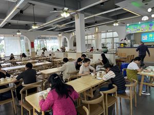 Open seating  at Hongshan Health Preservation Vegetarian - Lianbang Wanjiang in Dongguan