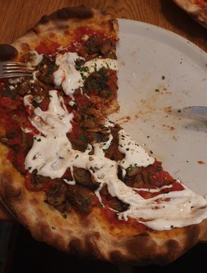 Funghi Pizza at Pizzeria MaMeMí in Copenhagen