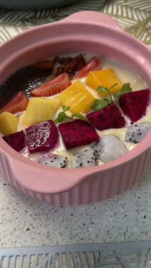 Smoothie bowl  at AVOCADO Resto in Hoi An