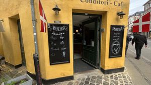   at V Sorte Hest in Copenhagen