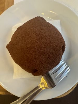 Kartoffelkage  at V Sorte Hest in Copenhagen