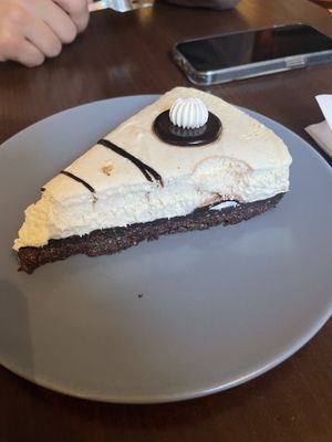 Oreo cheesecake  at V Sorte Hest in Copenhagen