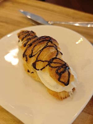 Typical dessert at V Sorte Hest in Copenhagen