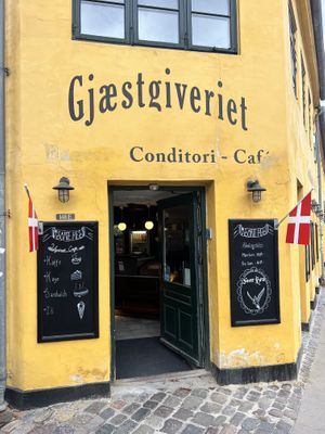   at V Sorte Hest in Copenhagen