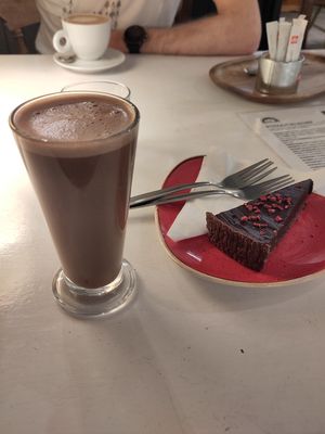 Decaf oat mocha and chocolate torte at Giovanni's Caffe' and Pizzeria in Cambridge