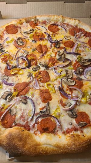  at Damn Fine Pizza in Port Orchard