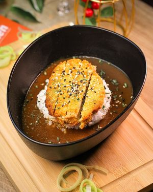 Katshlen Curry with jasmine rice at Shlen - Salamanca in Madrid