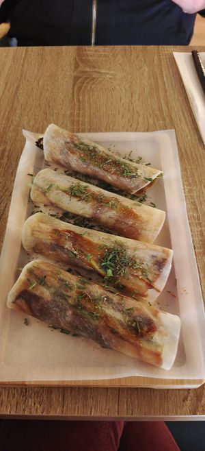 Pato Pekin at Shlen - Salamanca in Madrid