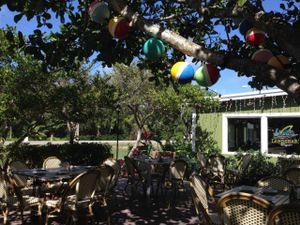 Outdoor seating in the shade at Sal's Ballyhoo's in Key Largo